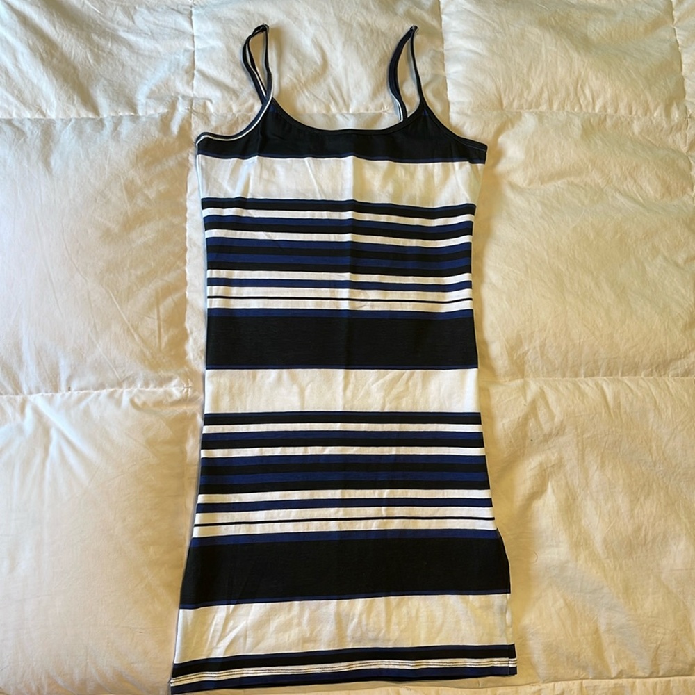 Body-con summer dress